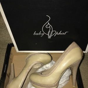 Women’s Shoes